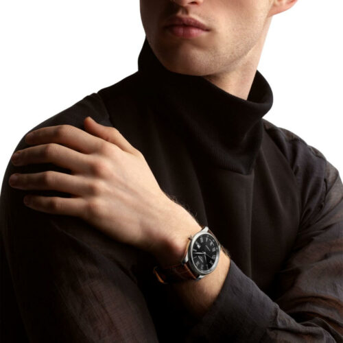 watch-man-longines-master-collection-42mm-automatic-model-l28934592